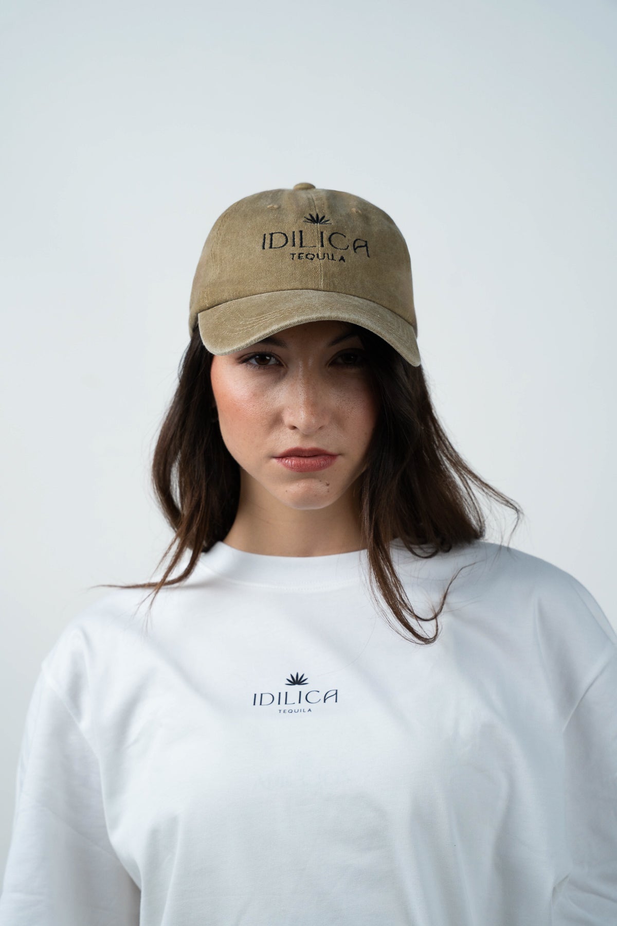 Casquette kaki en coton brodé IDILICA