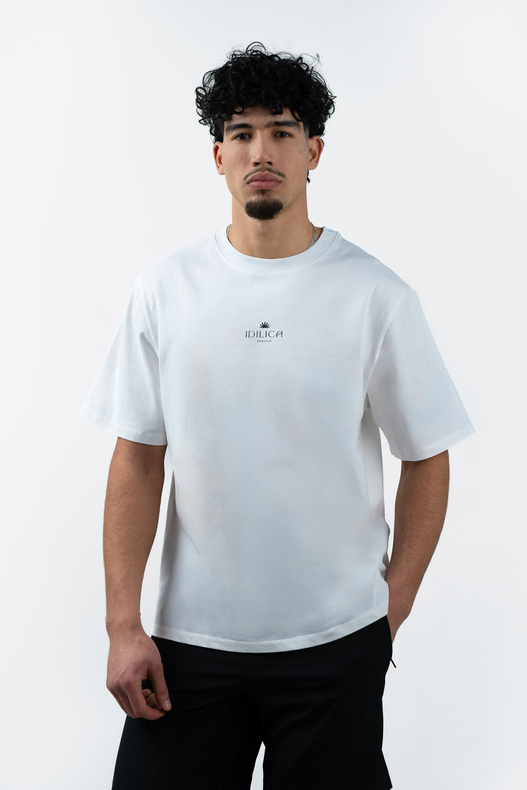 T-shirt blanc en coton imprimé IDILICA