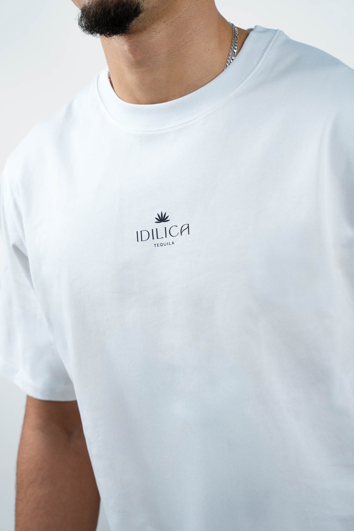 T-shirt blanc en coton imprimé IDILICA